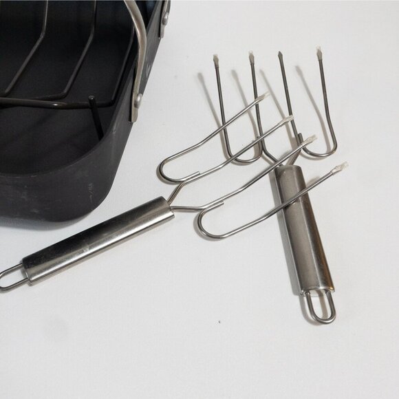 Calphalon Contemporary Hard Anodized Nonstick 16-Inch Roasting Pan - Picture 8 of 13